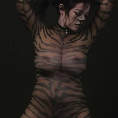Tessa Fowler See Through Halloween Cat Costume Video Leaked
